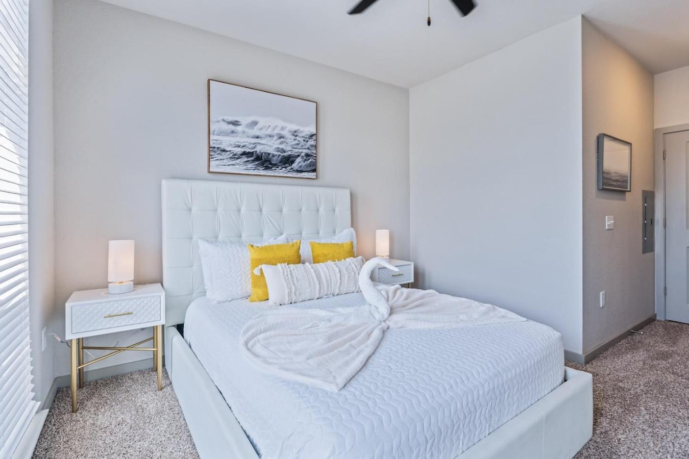 Central Avenue 2 Bed Mins From Tropicana Field St. Petersburg Bagian luar foto