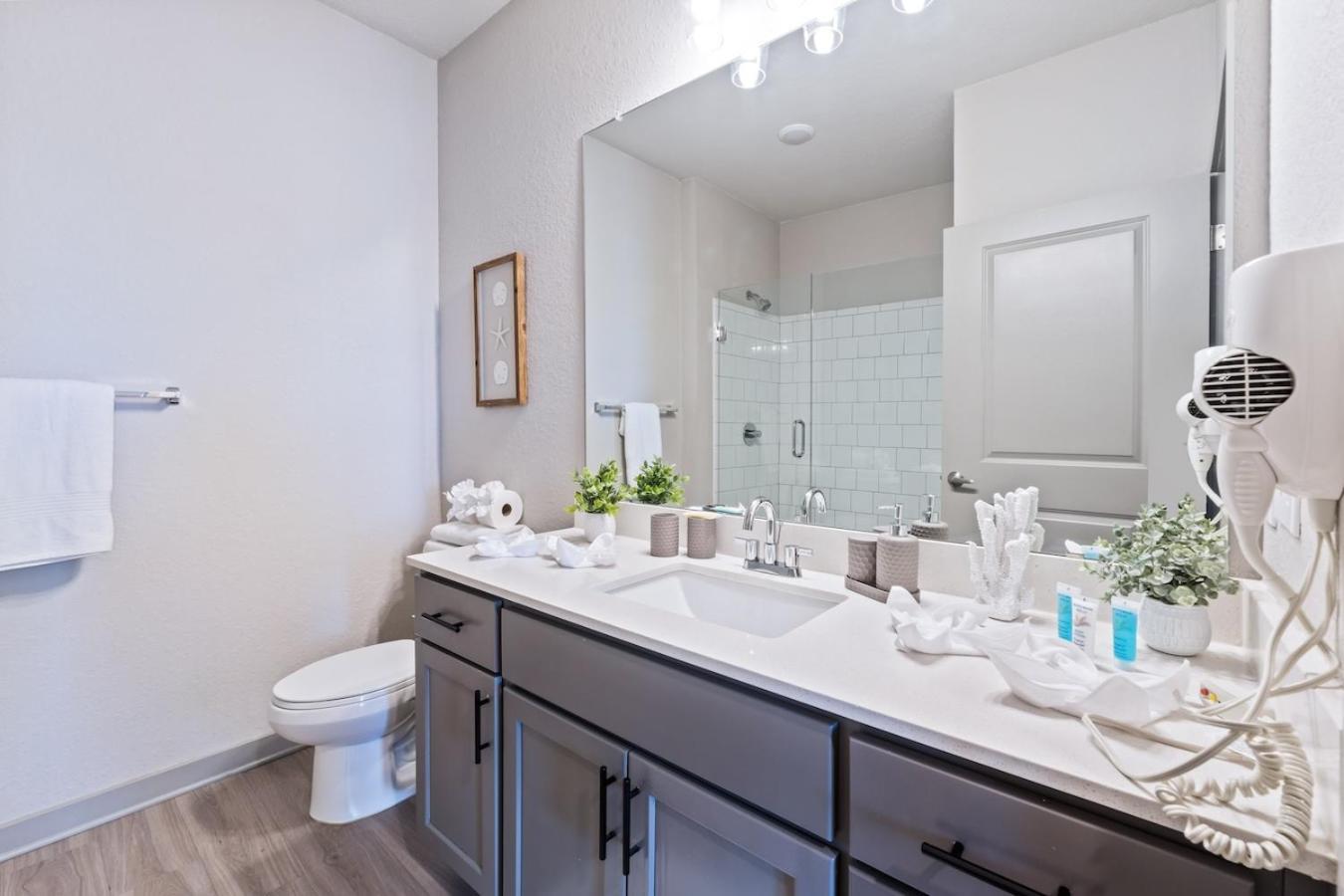 Central Avenue 2 Bed Mins From Tropicana Field St. Petersburg Bagian luar foto