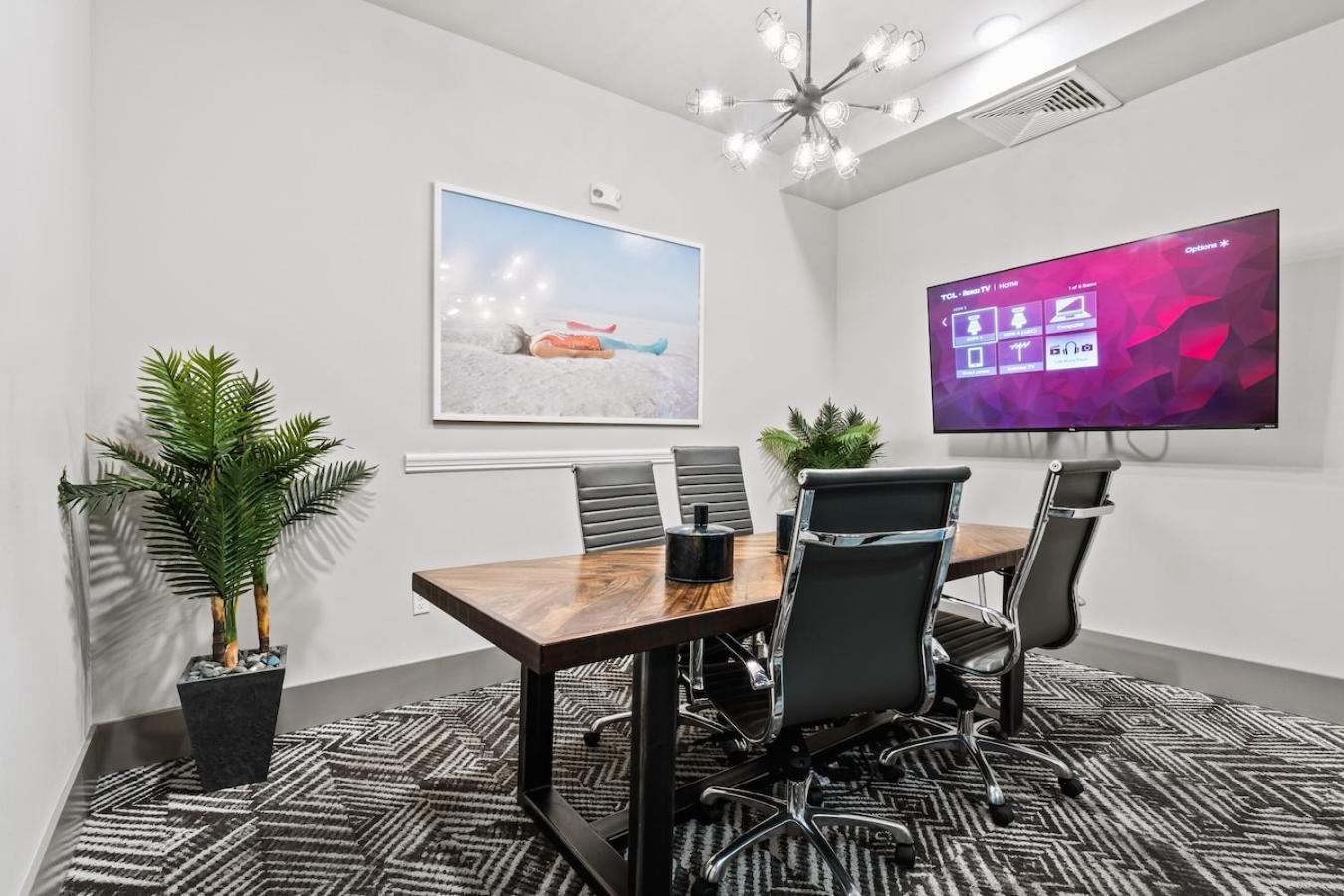 Central Avenue 2 Bed Mins From Tropicana Field St. Petersburg Bagian luar foto